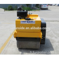 FYL-S600C Haute Qualité Mini Road Roller Petit Rouleau Vibrant à Vendre